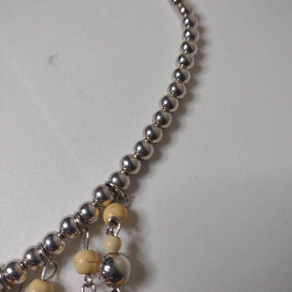 Plastic And Stone Bead Necklace Adjustable 17.5 To 20 Inches - Picture 10 of 11